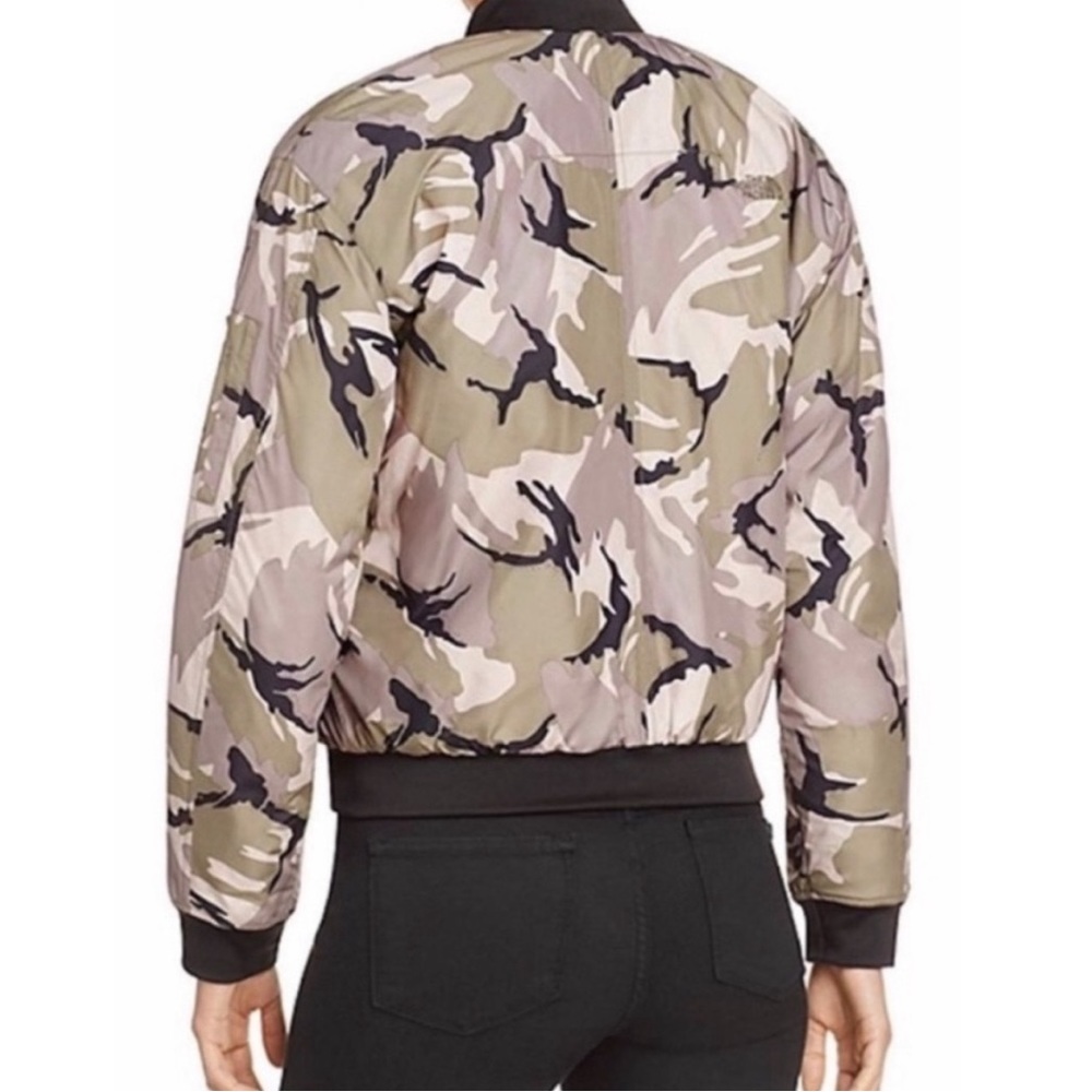 The North Face Woman's Barstol Bomber Jacket Full Zip Quilted Camo Size L  cute! - Picture 7 of 14